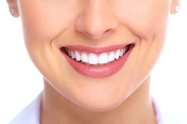 How Cosmetic Dentistry Can Help Both Your Dental Health And Aesthetics